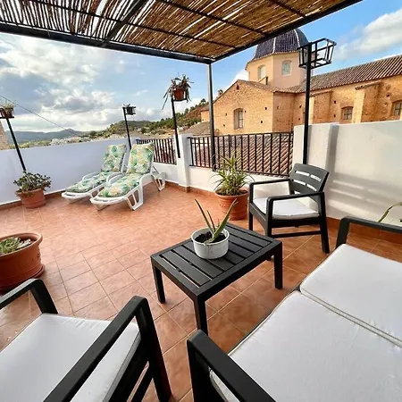 Holiday home Mountain Retreat With Stunning Terrace Views *